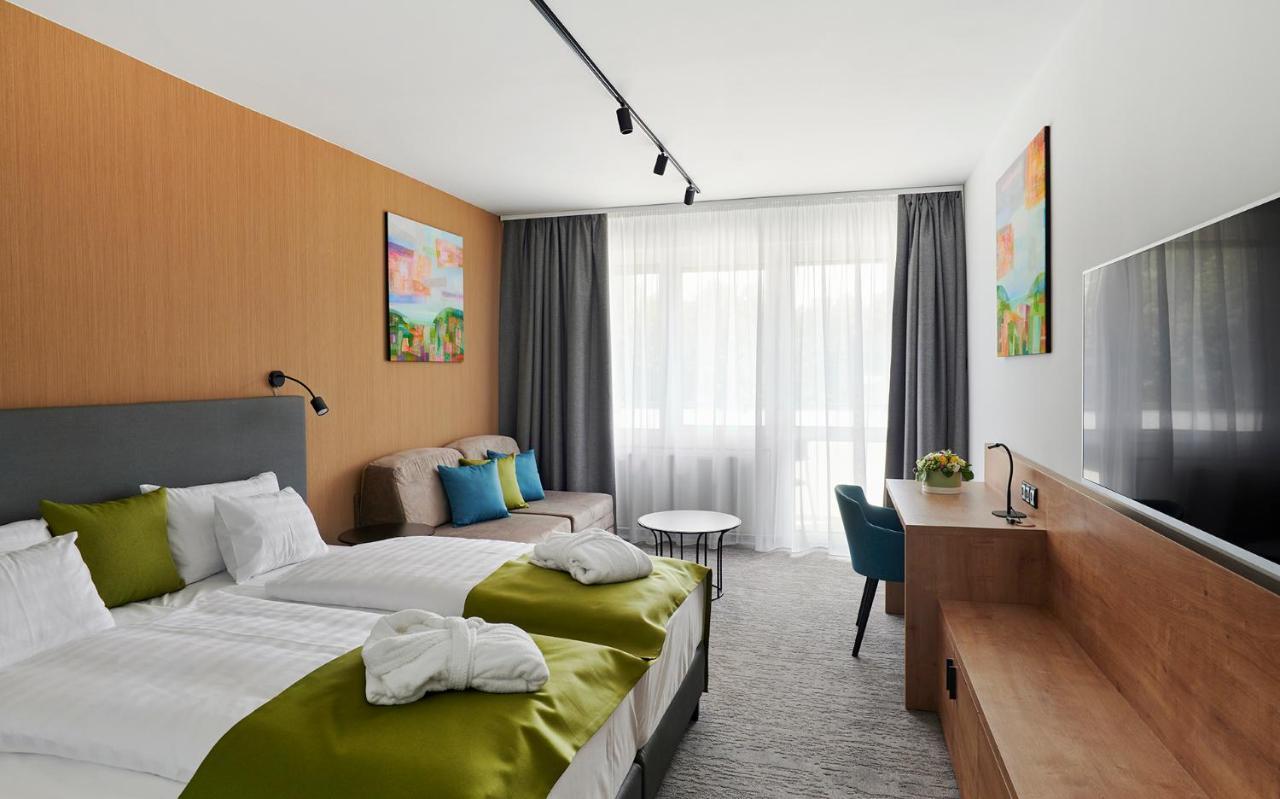 Hotel Otp Balatonszárszó Exteriér fotografie