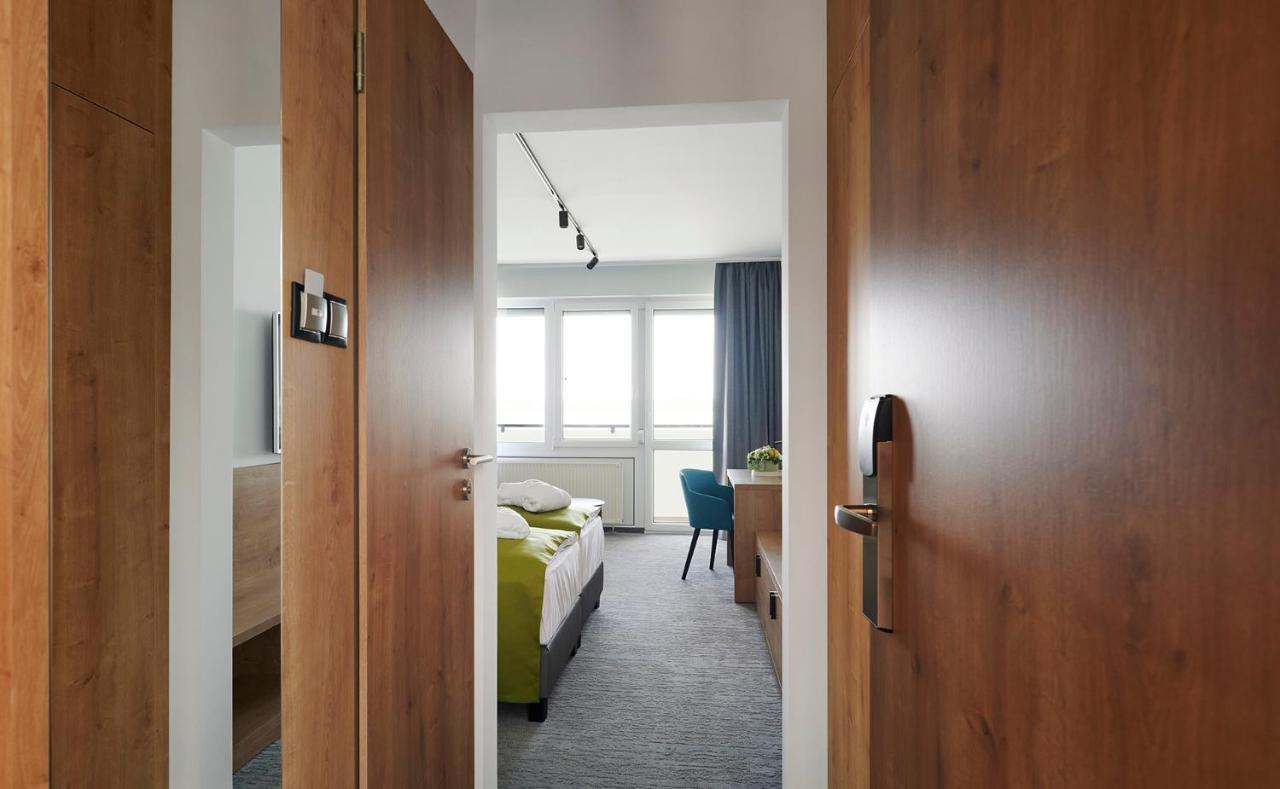Hotel Otp Balatonszárszó Exteriér fotografie