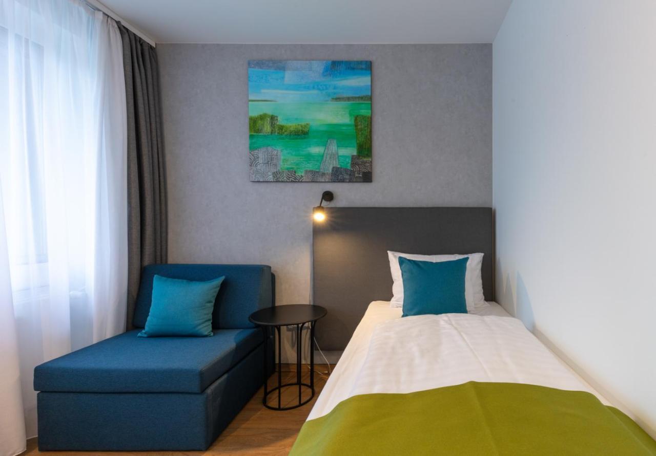 Hotel Otp Balatonszárszó Exteriér fotografie