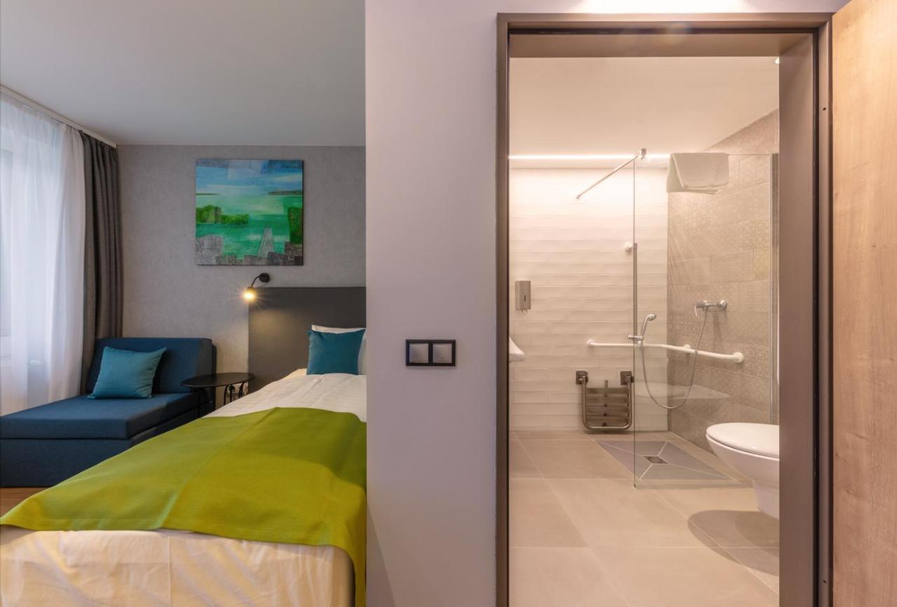 Hotel Otp Balatonszárszó Exteriér fotografie