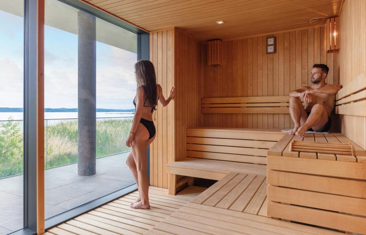 Hotel Otp Balatonszárszó Exteriér fotografie