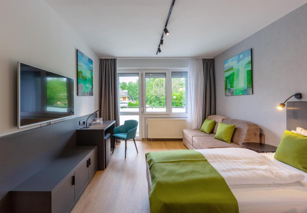 Hotel Otp Balatonszárszó Exteriér fotografie