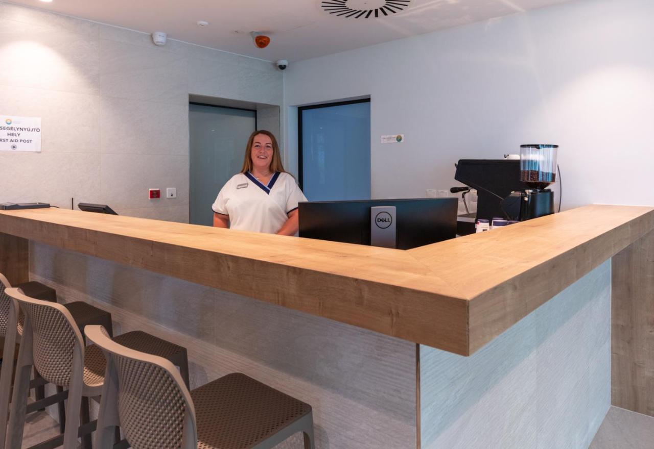 Hotel Otp Balatonszárszó Exteriér fotografie
